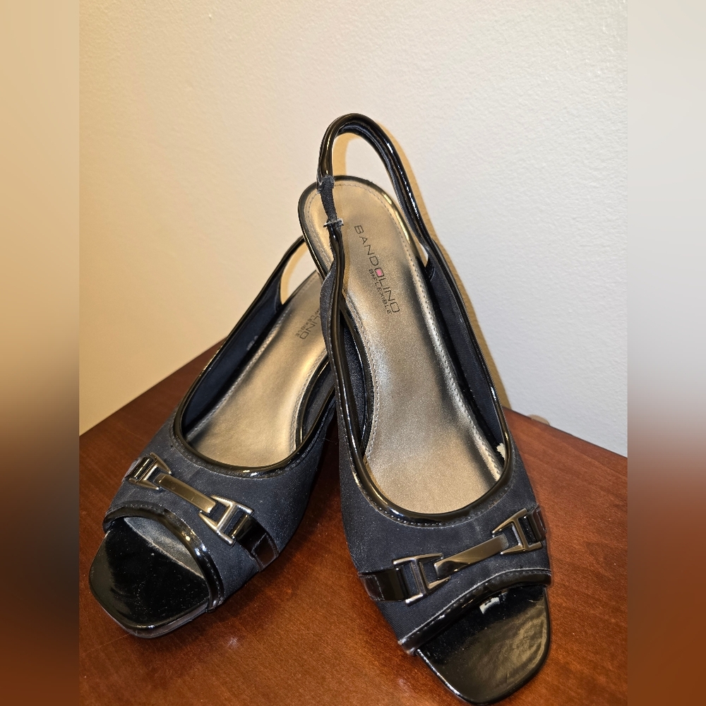 Black sling back dress shoes size 8